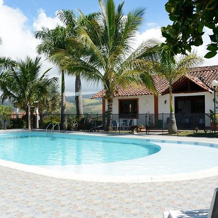 Hotel Campestre La Loma Curiti Luaran gambar